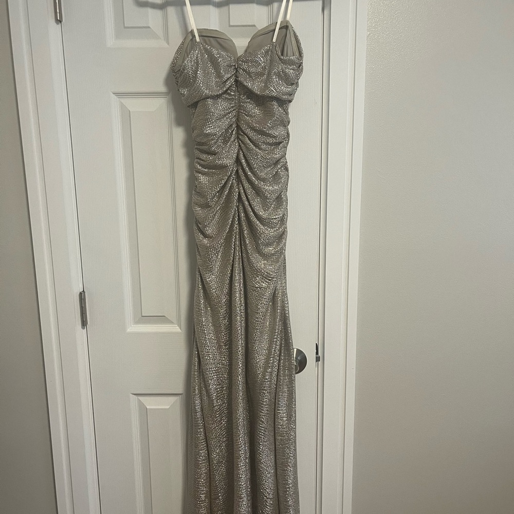 Adrianna Papell Shimmering Silver Dress - Picture 3 of 4